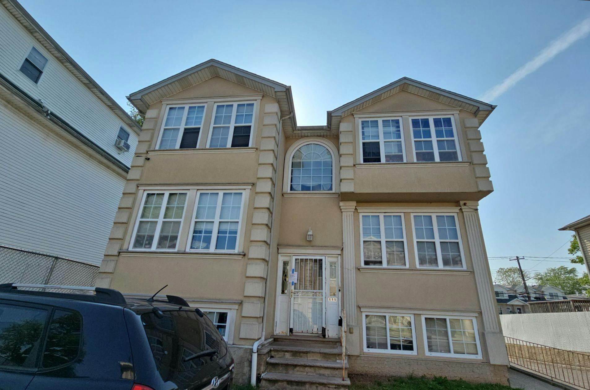 South Ave, Staten Island, NY 10303