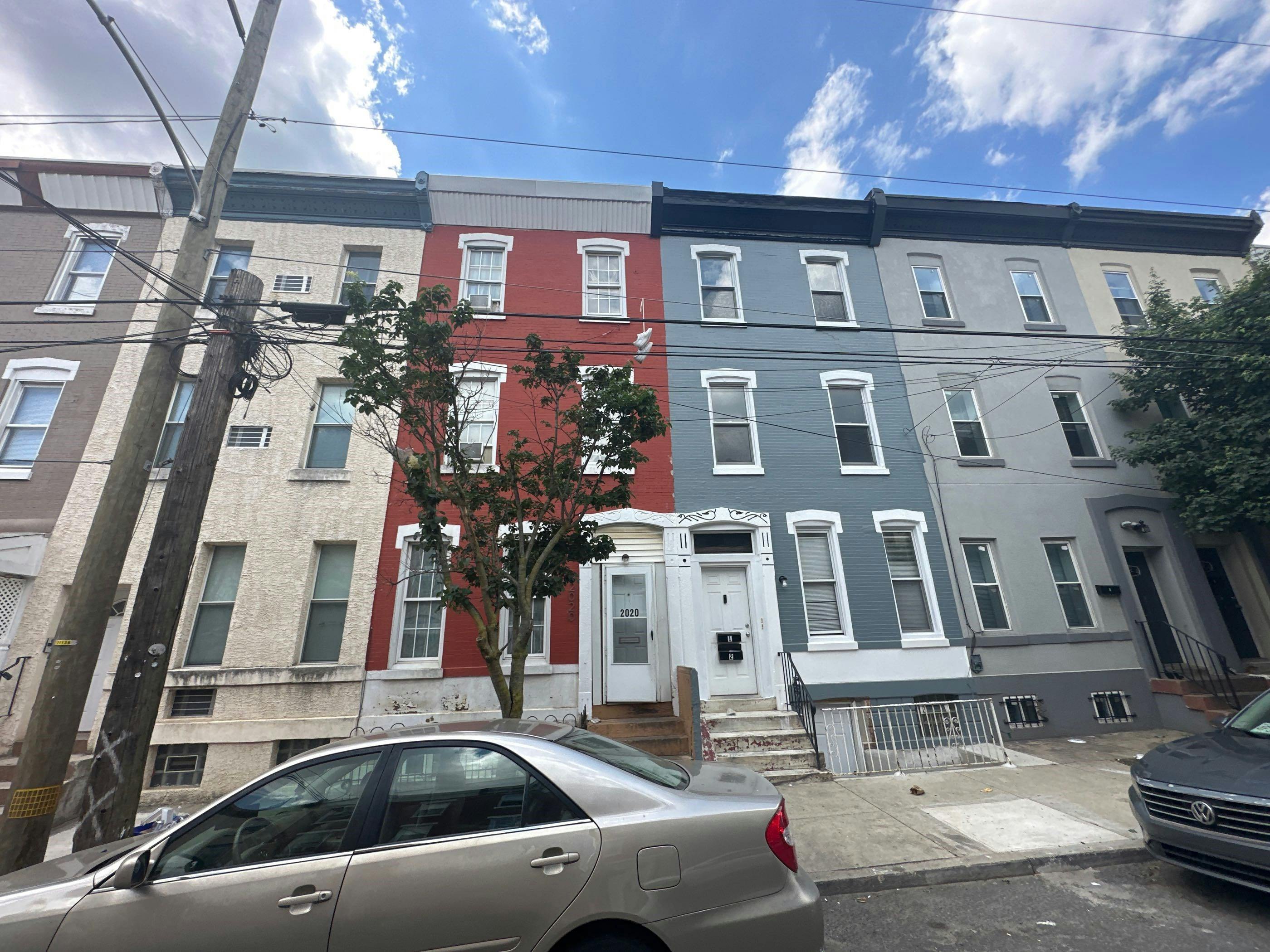 8th St, Philadelphia, PA 19122
