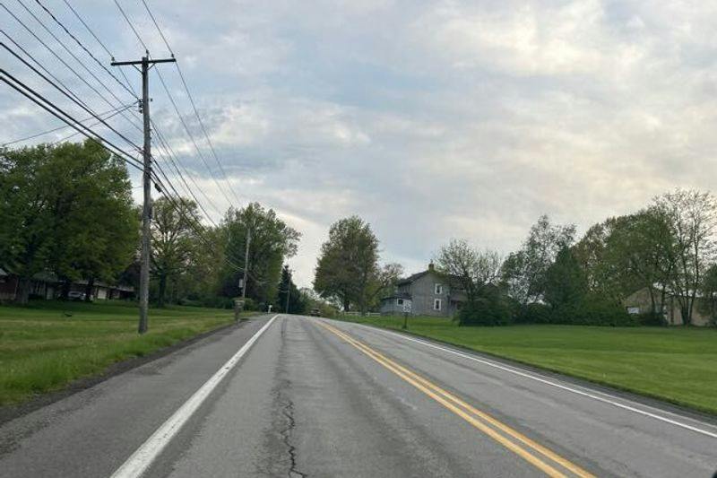 Blackhawk Rd, Beaver Falls, PA 15010