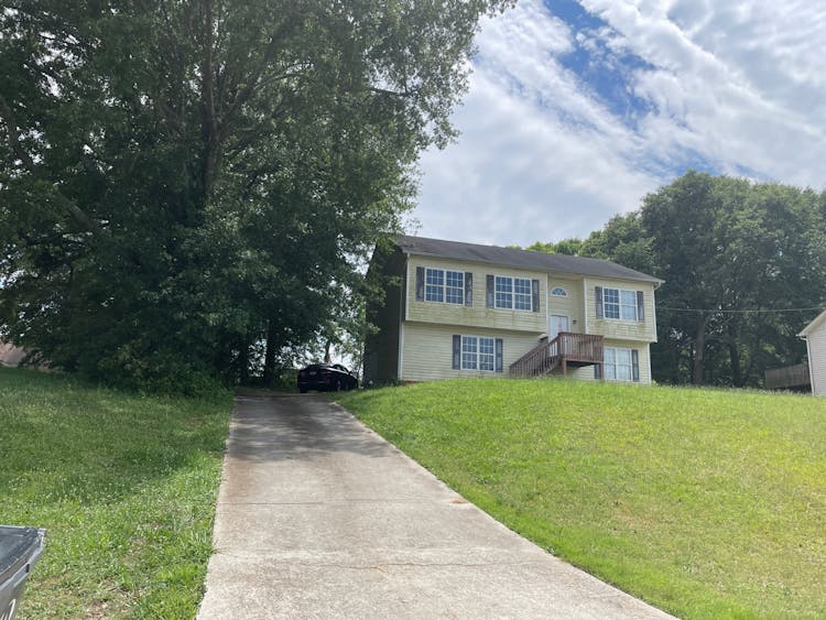 432 Elrod Avenue Jefferson, GA 30549, Jackson County