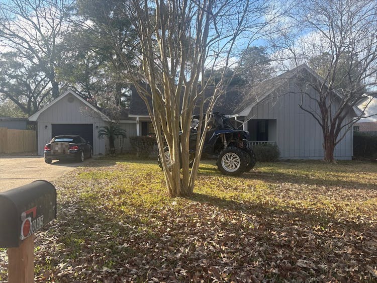 9995 Hummingbird Blvd. Pensacola, FL 32514, Escambia County