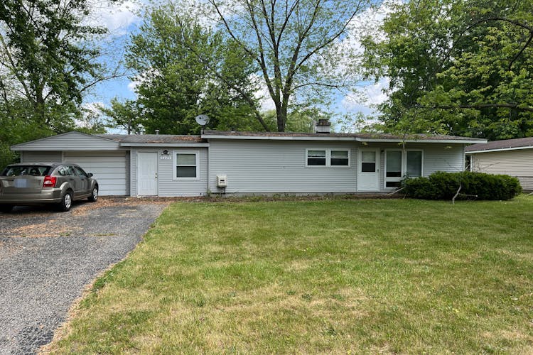 6225 Westdale Dr, Grand Blanc, MI, 48439, USA