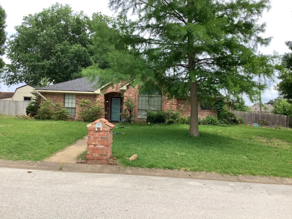 425 Bosque St Chandler, TX 75758, Henderson County