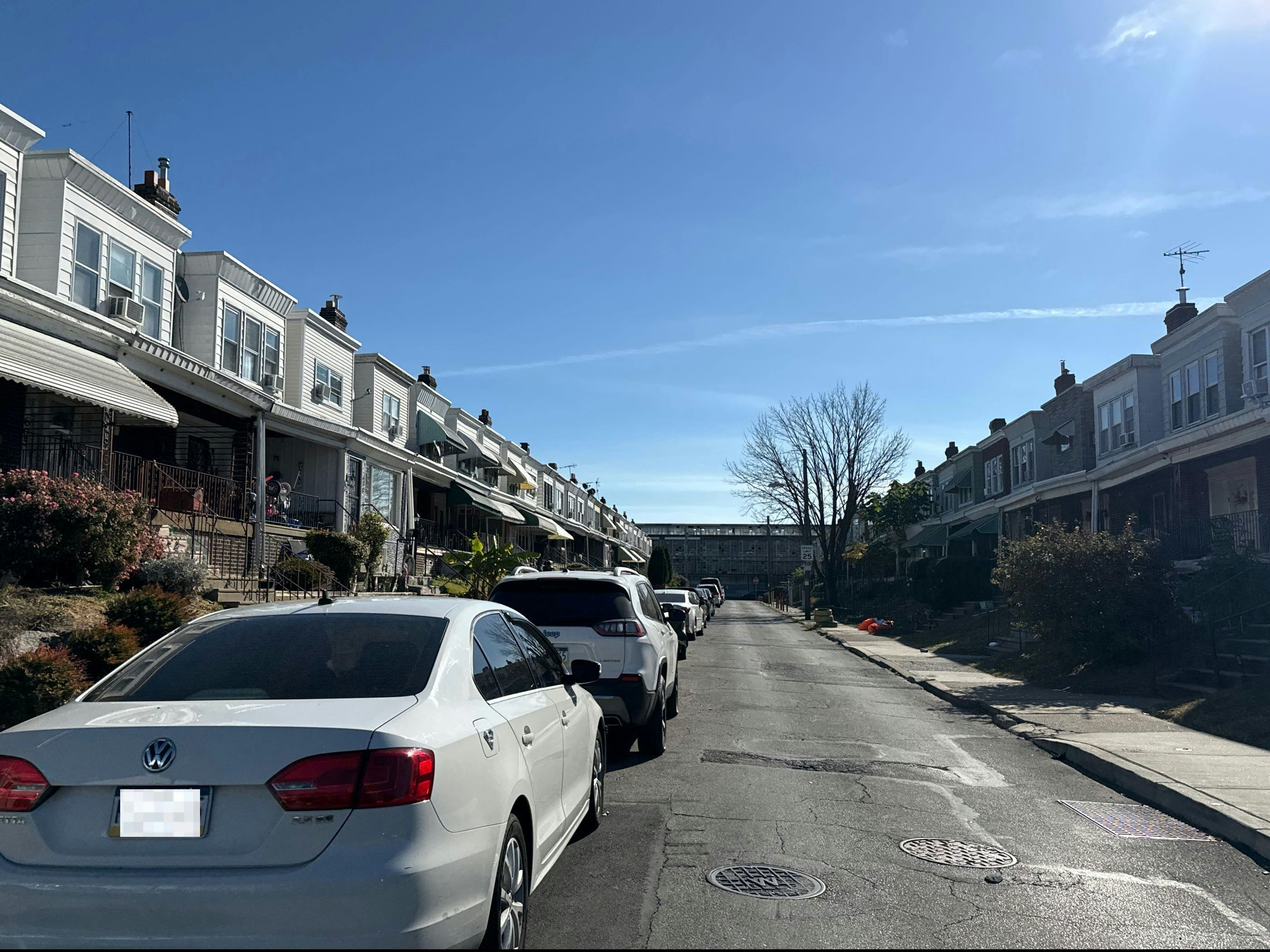 Allengrove St, Philadelphia, PA 19120