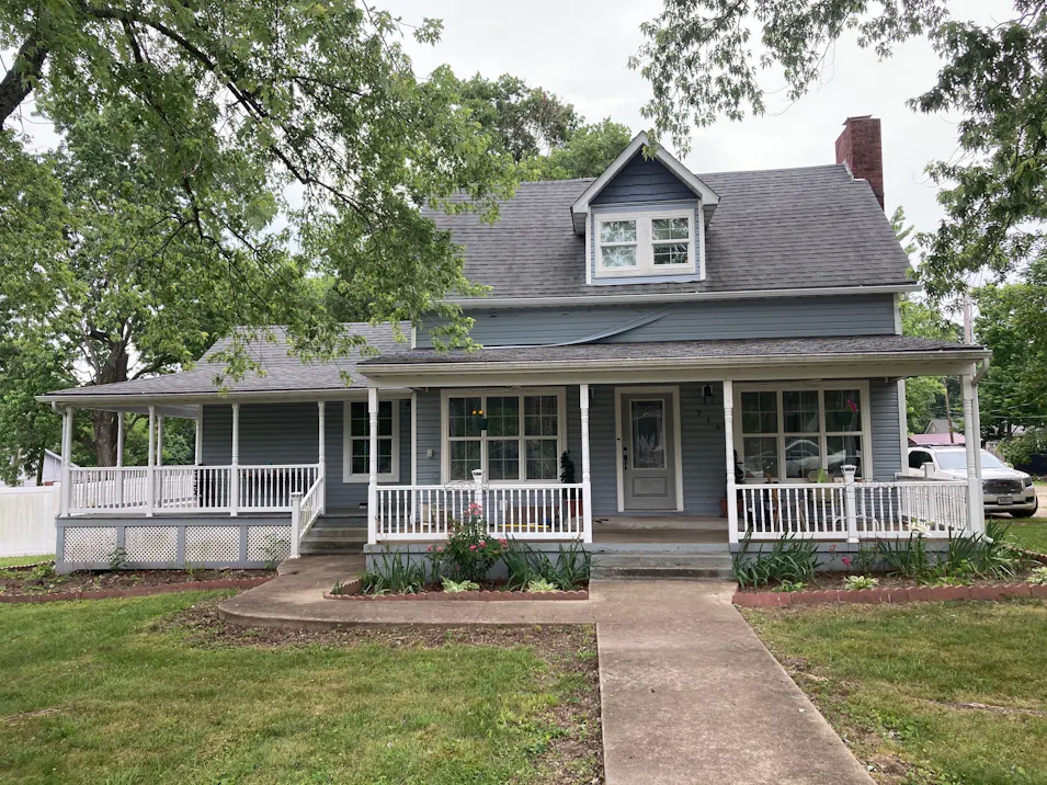 216 W Russell St Ironton, MO 63650, Iron County