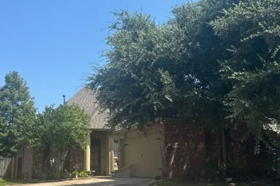 36298 E Pine Grove Ct Prairieville, LA 70769, Ascension County