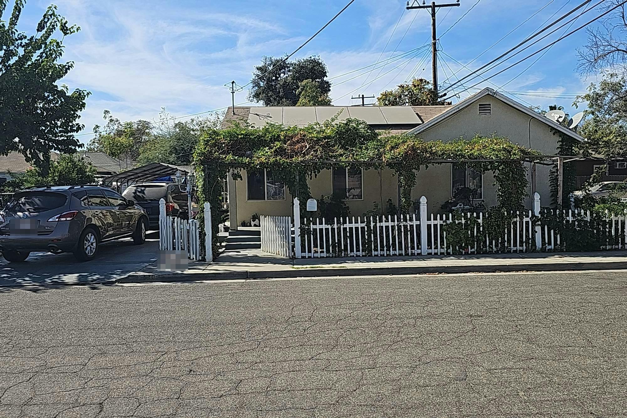 East St, Hanford, CA 93230