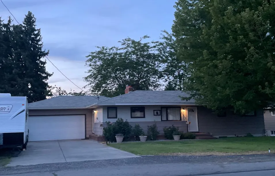 11215 East 8th Avenue Spokane Valley, WA 99206, Spokane County