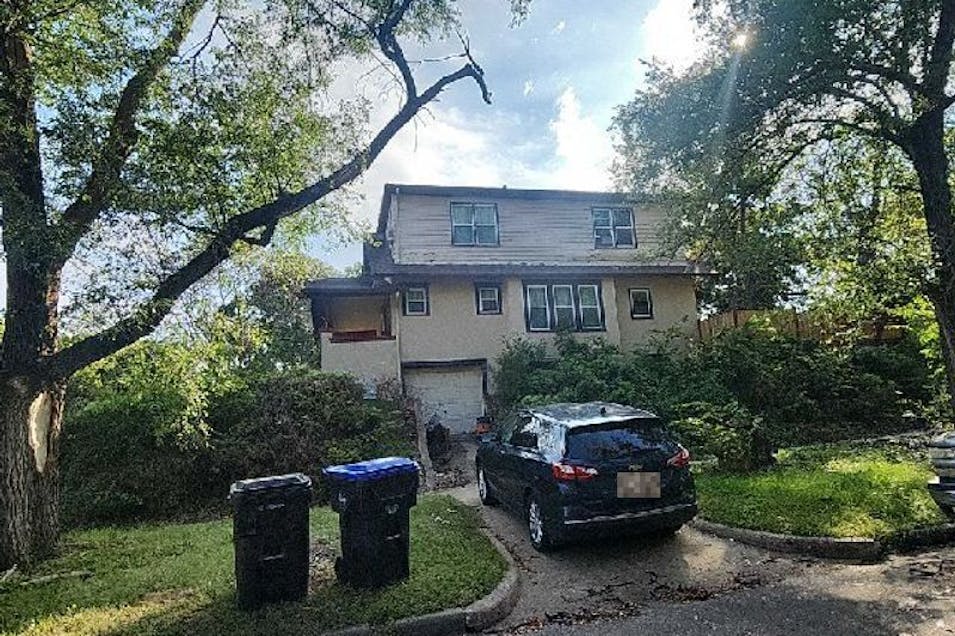 1923 SW Huntoon St Topeka, KS 66604, Shawnee County