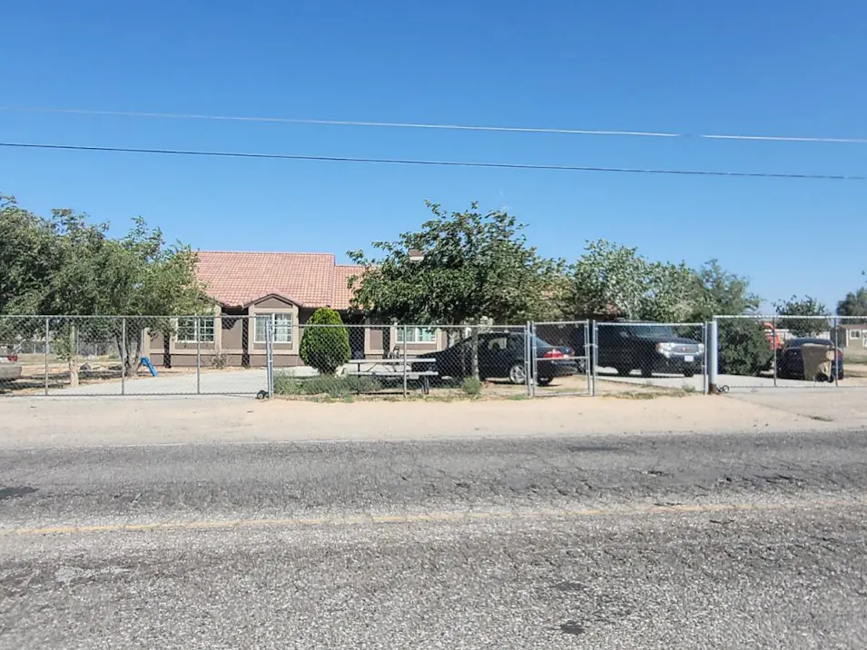 10777 7th Ave Hesperia, CA 92345, San Bernardino County