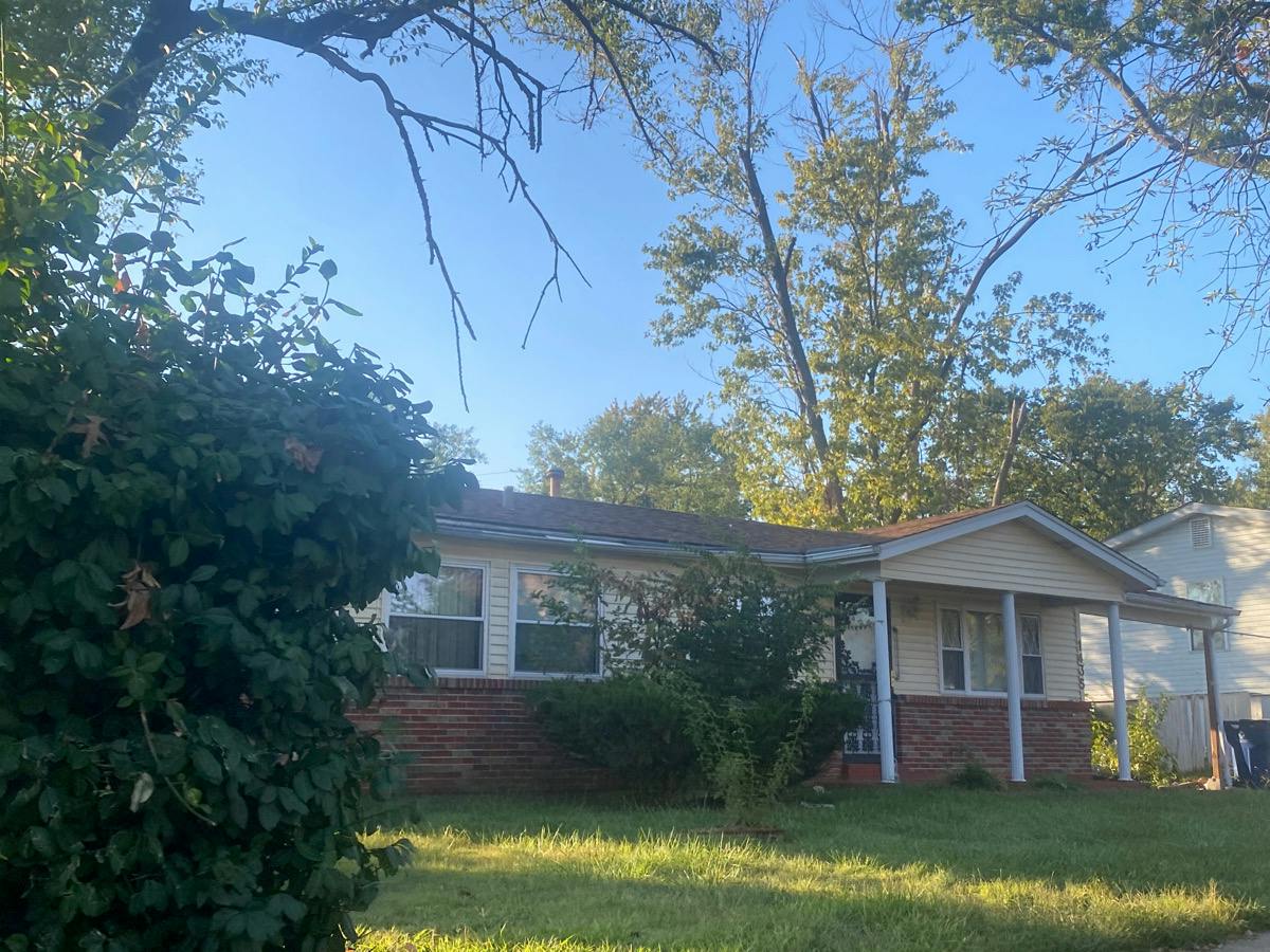 Wibracht Pl, Saint Louis, MO 63132 #1