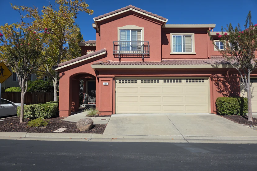 101 Coralflower Lane