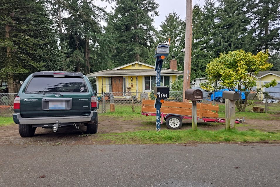 7900 Guemes Ave Clinton, WA 98236, Island County