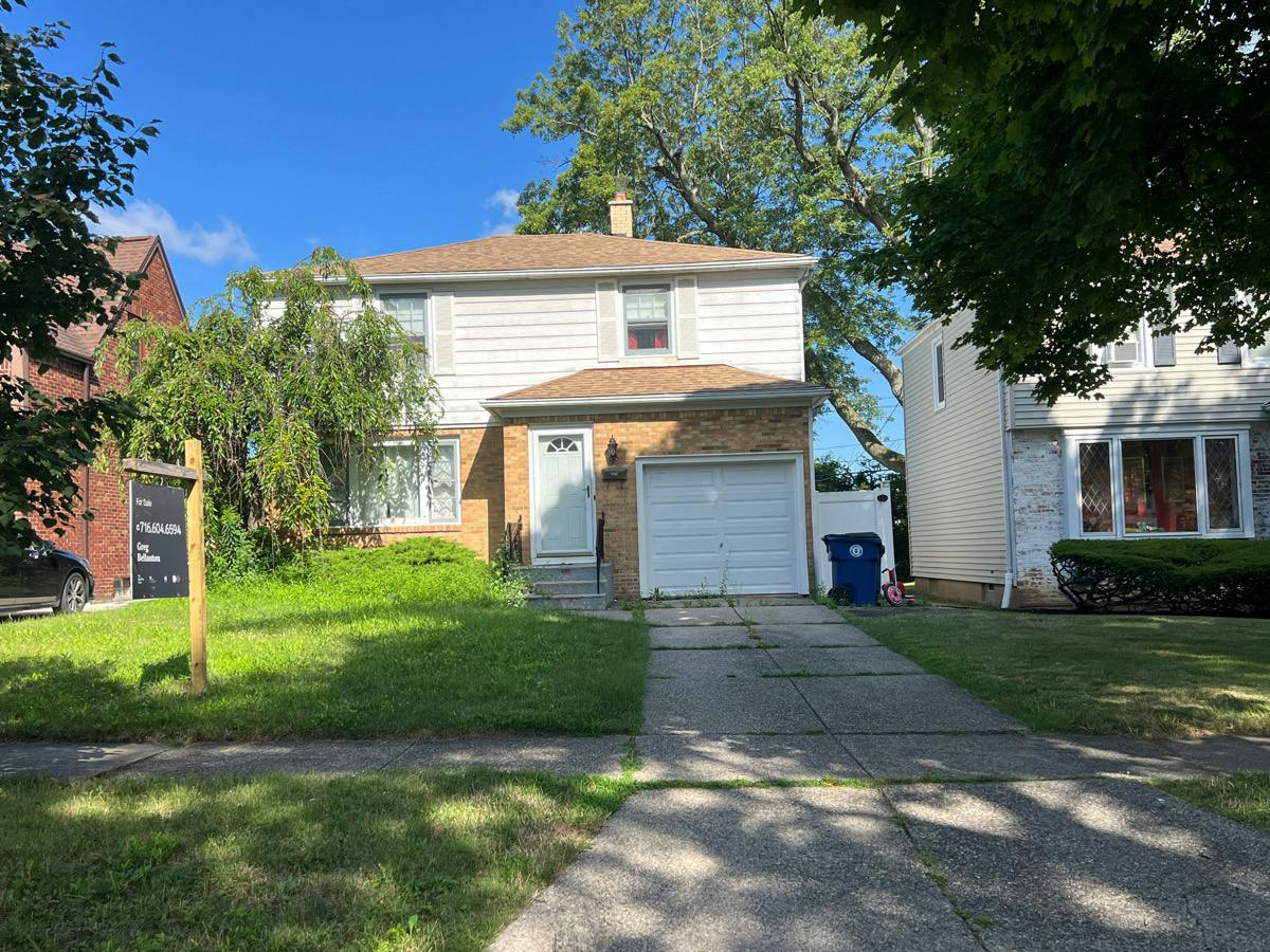 Hendricks Blvd, Buffalo, NY 14226
