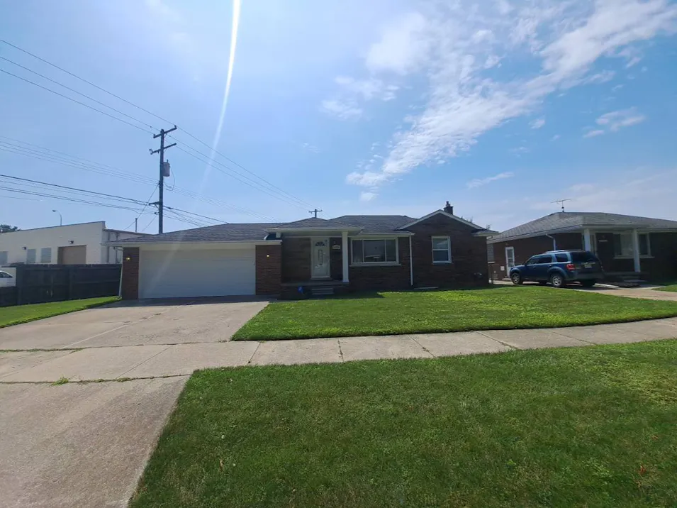 21258 Bon Brae St St. Clair Shores, MI 48081, Macomb County