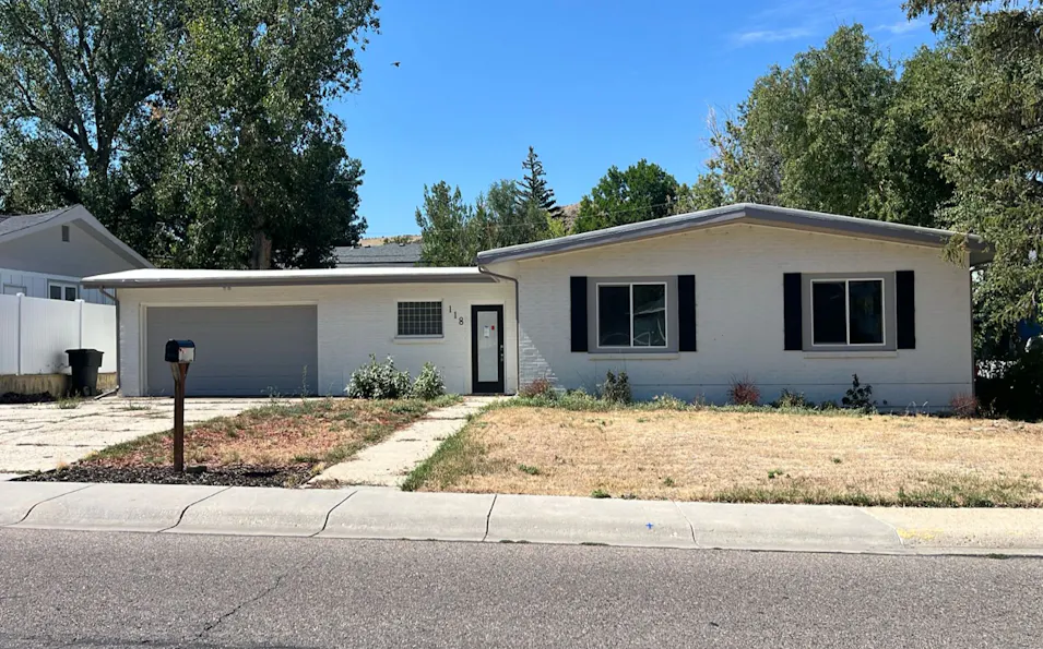 118 Valley Dr Casper, WY 82604, Natrona County