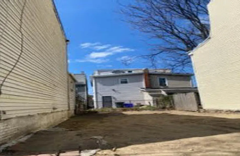 233 Willow Street Gloucester, NJ 08030, Camden County