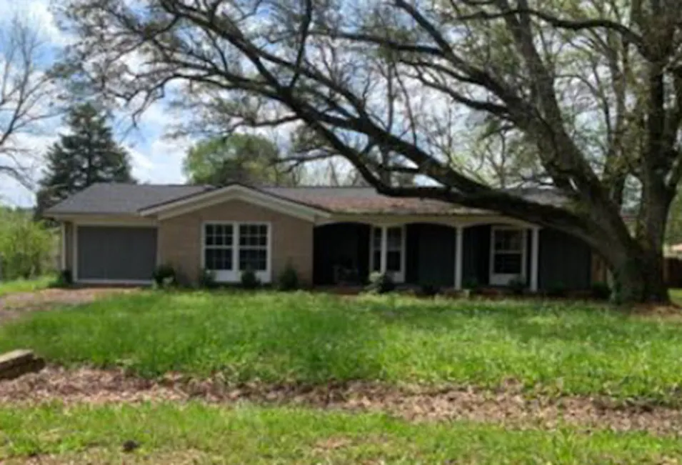 904 LaDayne Ave. Selma, AL 36701, Dallas County