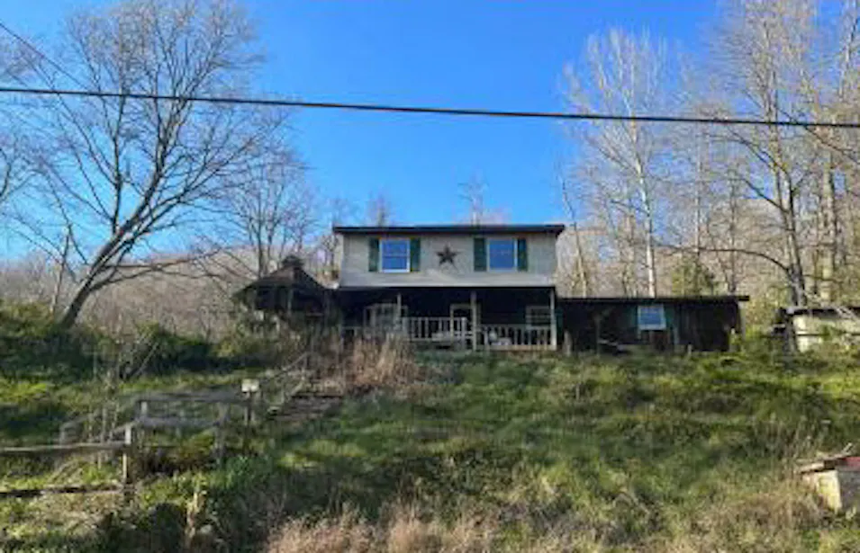 2632 Fishers Branch Road Charleston, WV 25312, Kanawha County