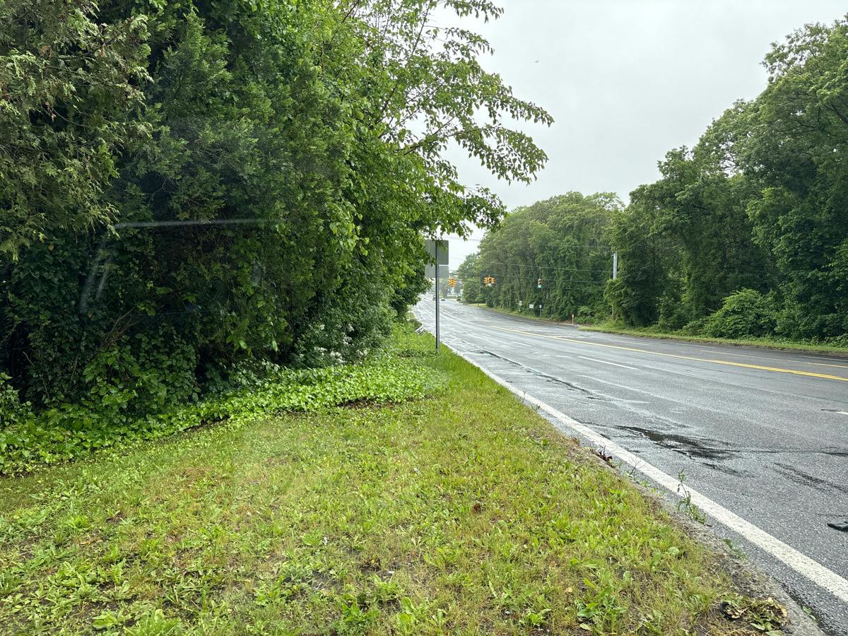 Motor Pkwy, Islandia, NY 11749