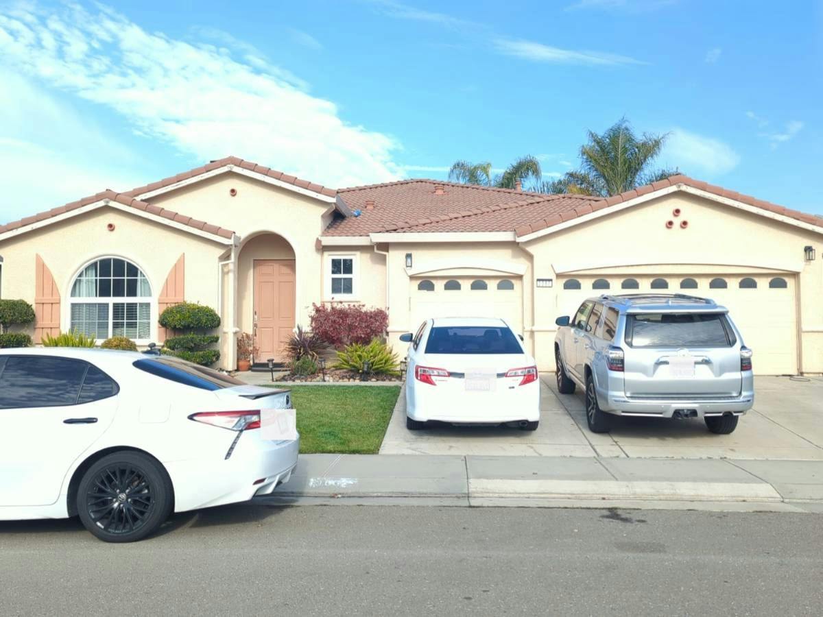 Cortona Ln, Stockton, CA 95212