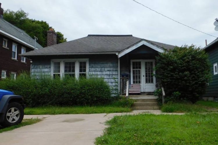 1032 W 6th St Erie, PA 16507, Erie County