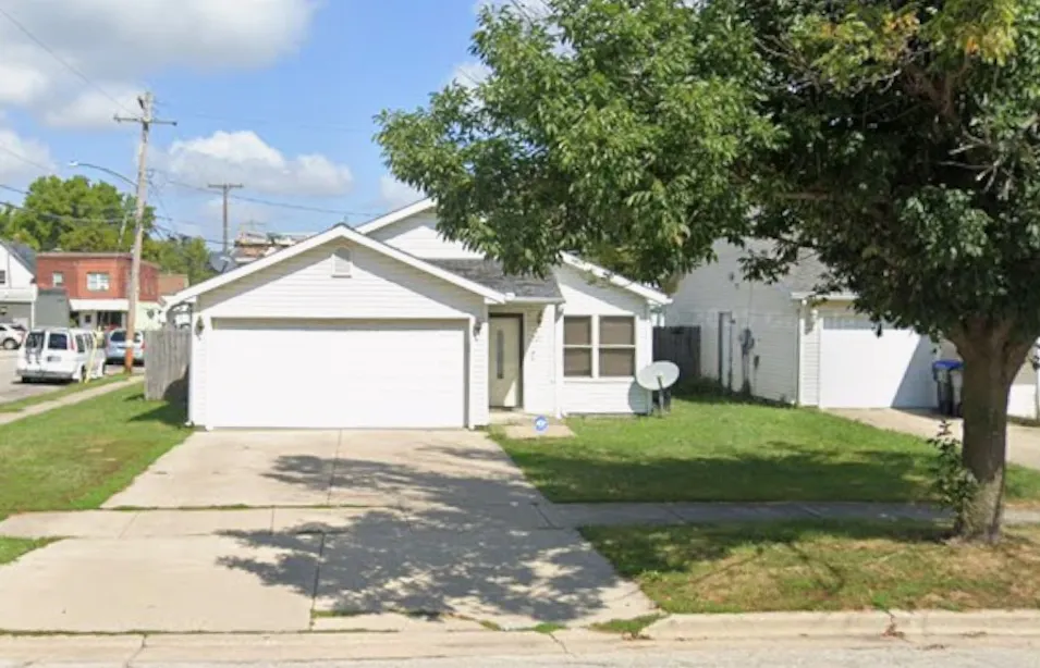 721 W Front St Bloomington, IL 61701, McLean County