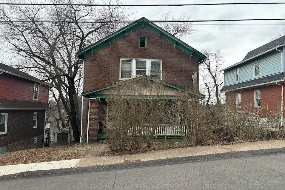 321 Ave F Pittsburgh, PA 15221, Allegheny County