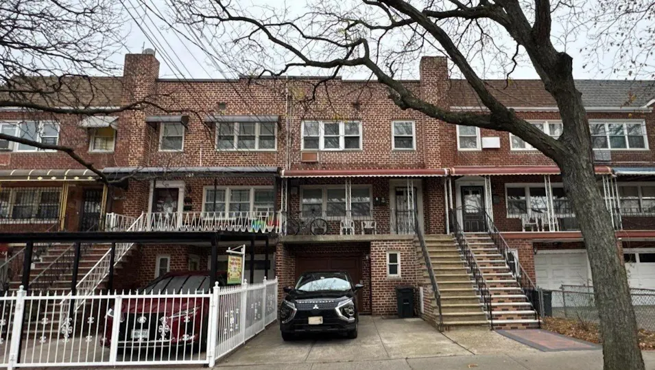 707 E 81st St Brooklyn, NY 11236, Kings County