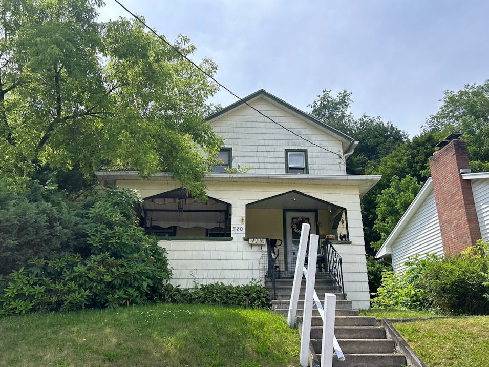 520 Davis Ave Endicott, NY 13760, Broome County