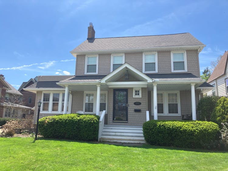 19535 Arglye Oval Rocky River, OH 44116, Cuyahoga County