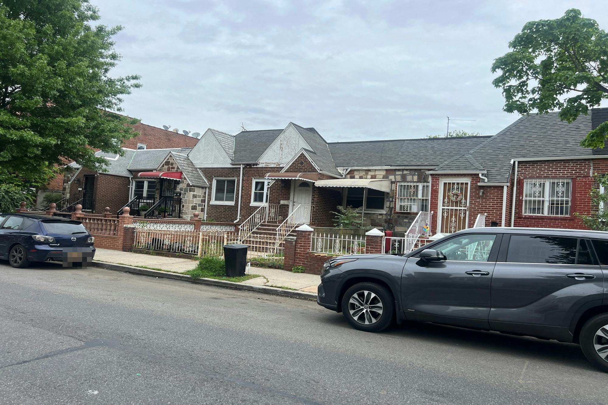 89th St, East Elmhurst, NY 11369 #1