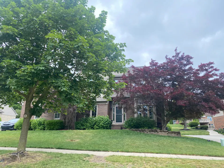 55450 Parkview Dr Shelby Township, MI 48316, Macomb County