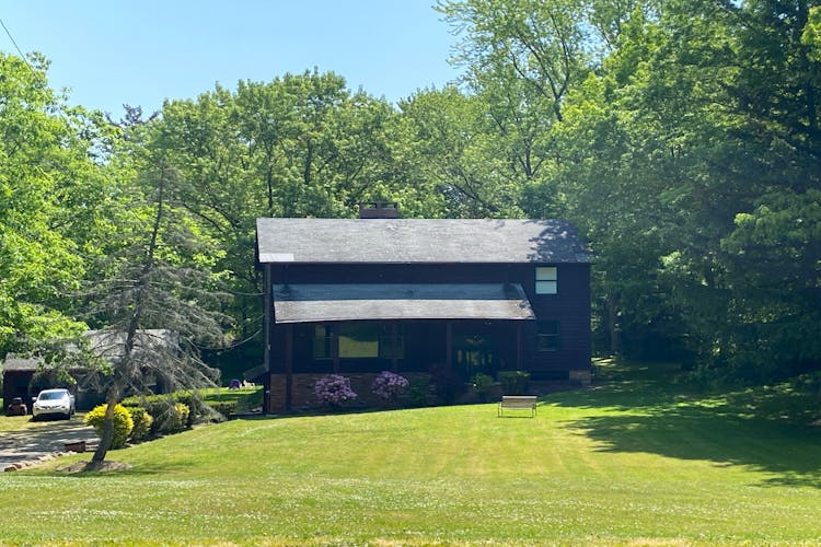 2533 River Rd, Willoughby Hills, OH, 44094, USA