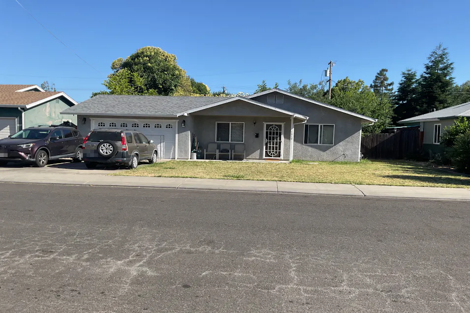 1979 W Sonoma Ave Stockton, CA 95204, San Joaquin County