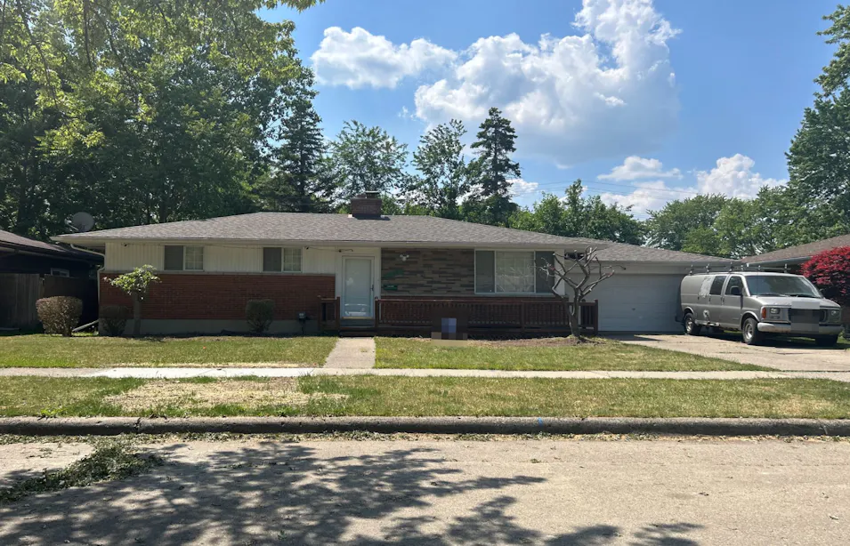 36269 Oakshire St Clinton Township, MI 48035, Macomb County