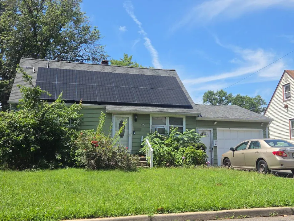 95 Schuyler Dr Edison, NJ 08817, Middlesex County