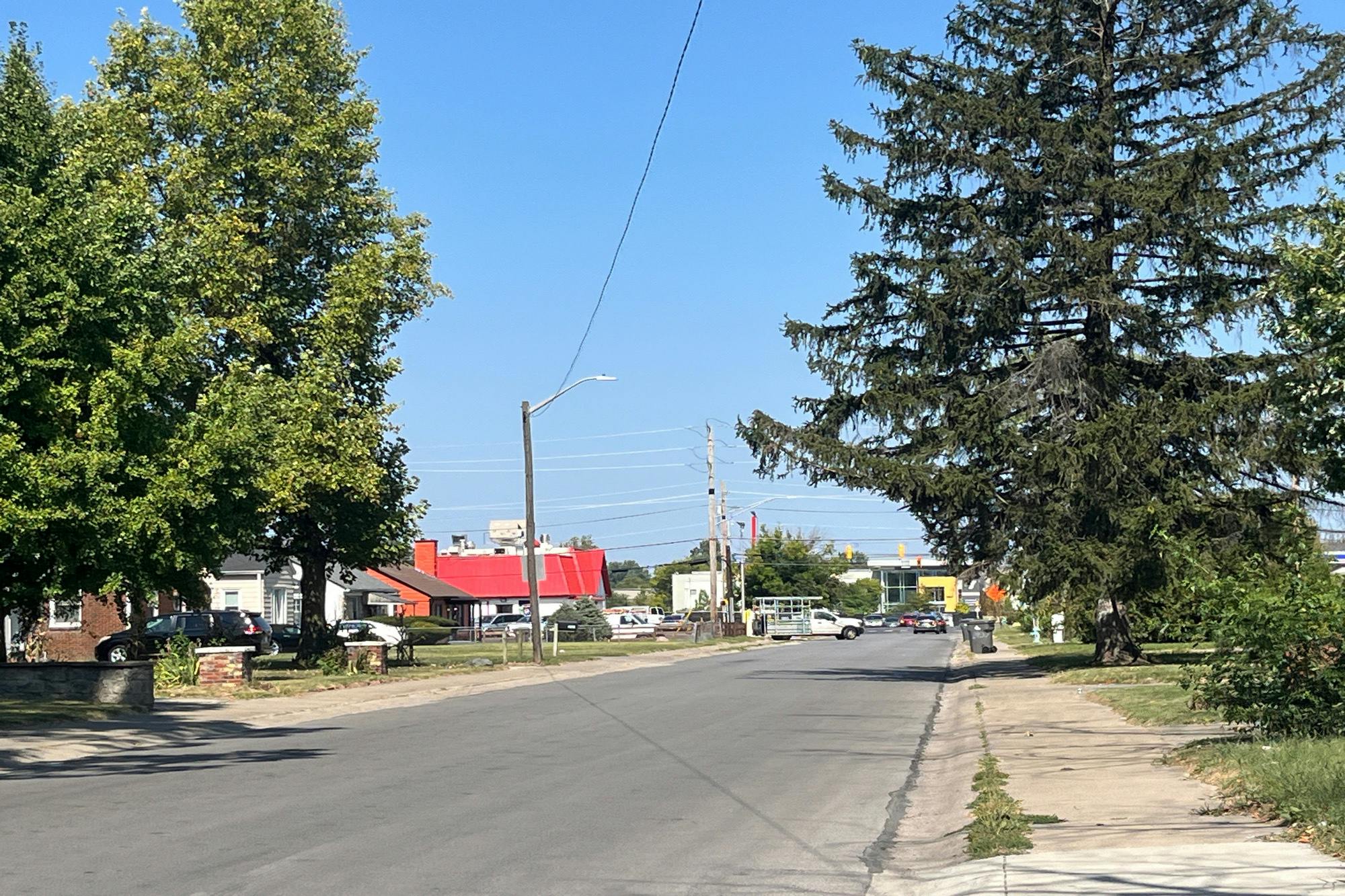 Oxford St, Indianapolis, IN 46218