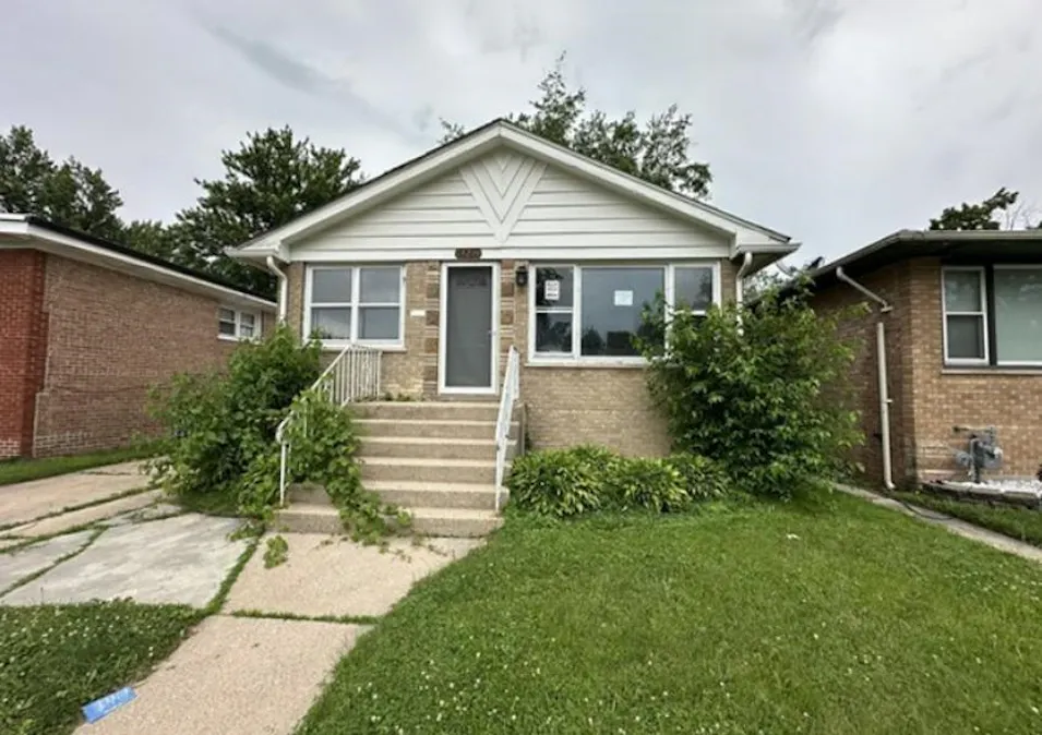14234 Ingleside Ave Dolton, IL 60419, Cook County