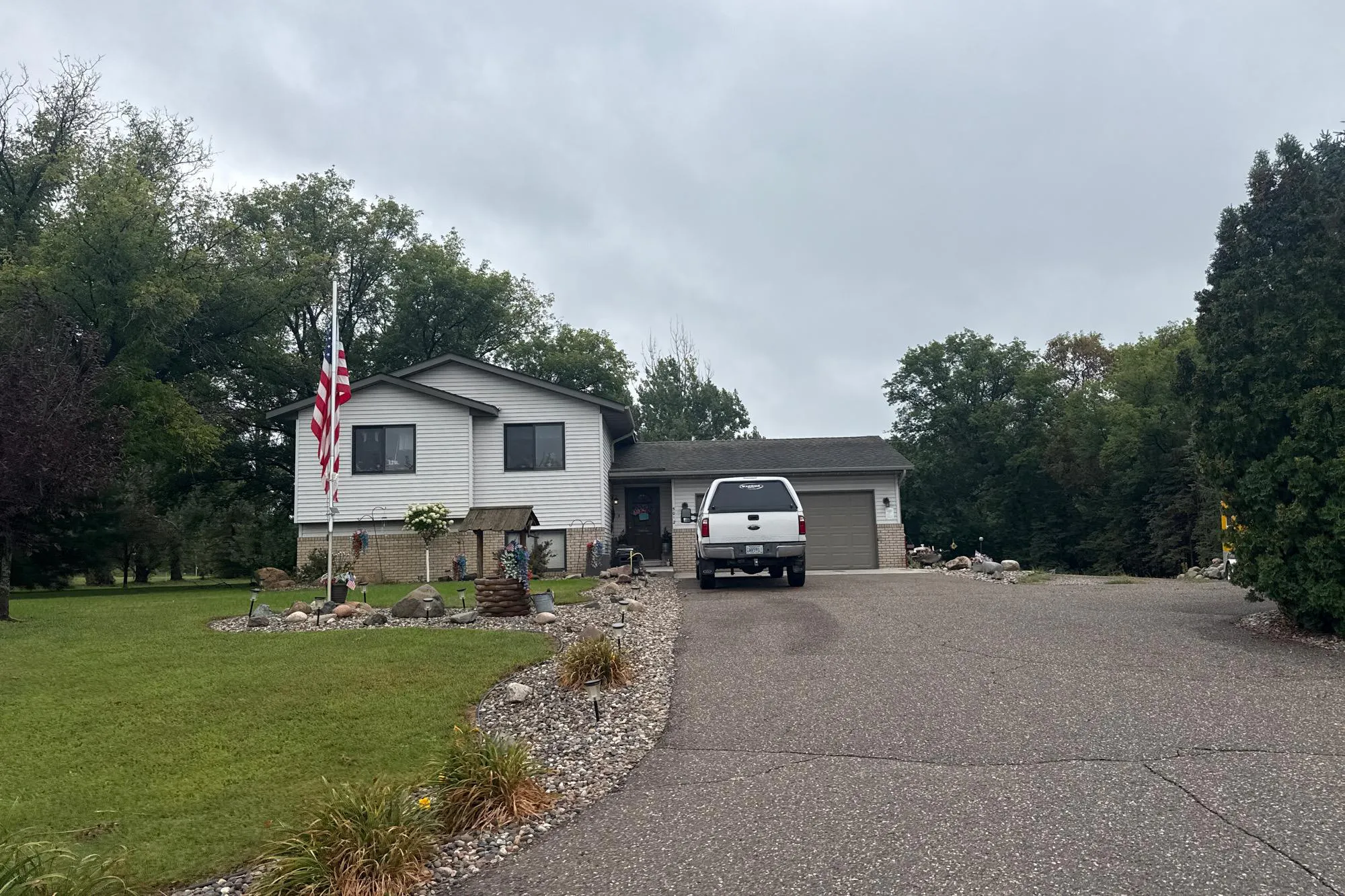 Evergreen Trl, North Branch, MN 55056
