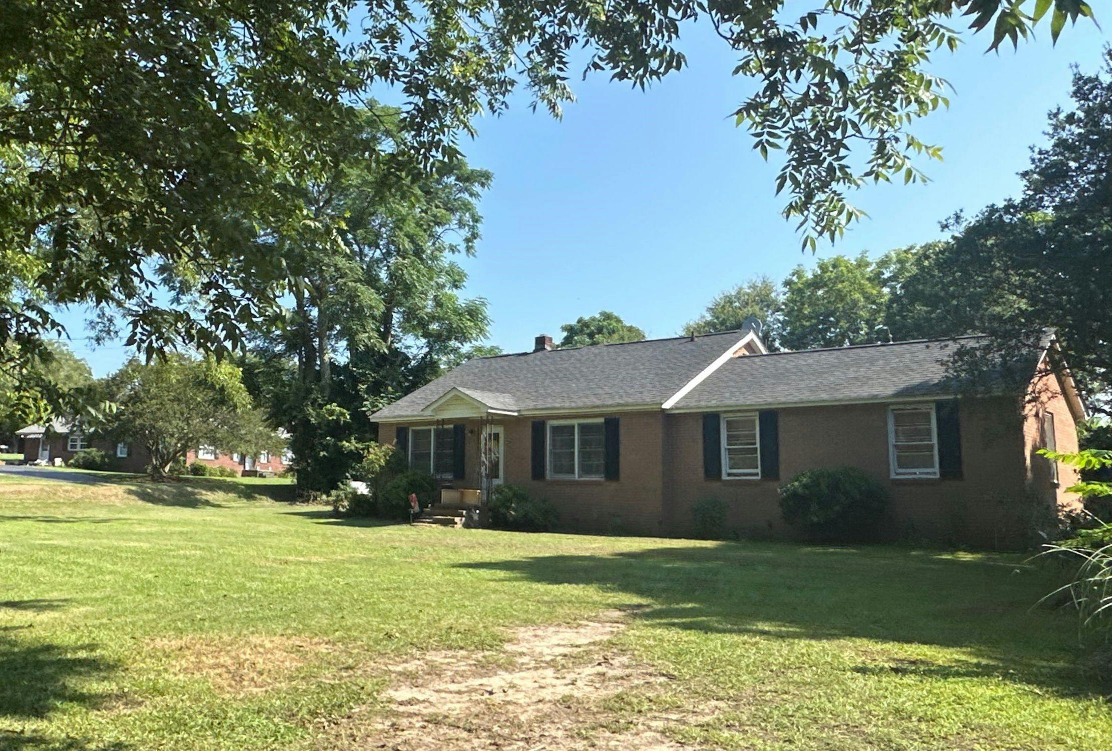 Griffinville Rd, Pomaria, SC 29126