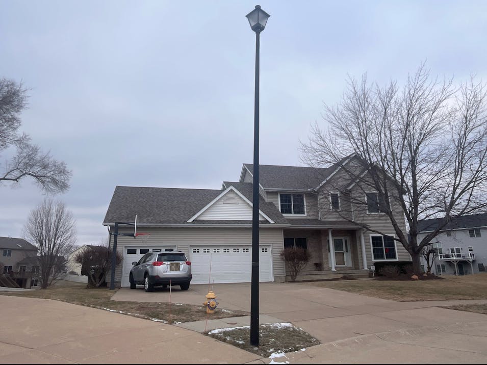 2706 Meadows Place Davenport, IA 52807, Scott County