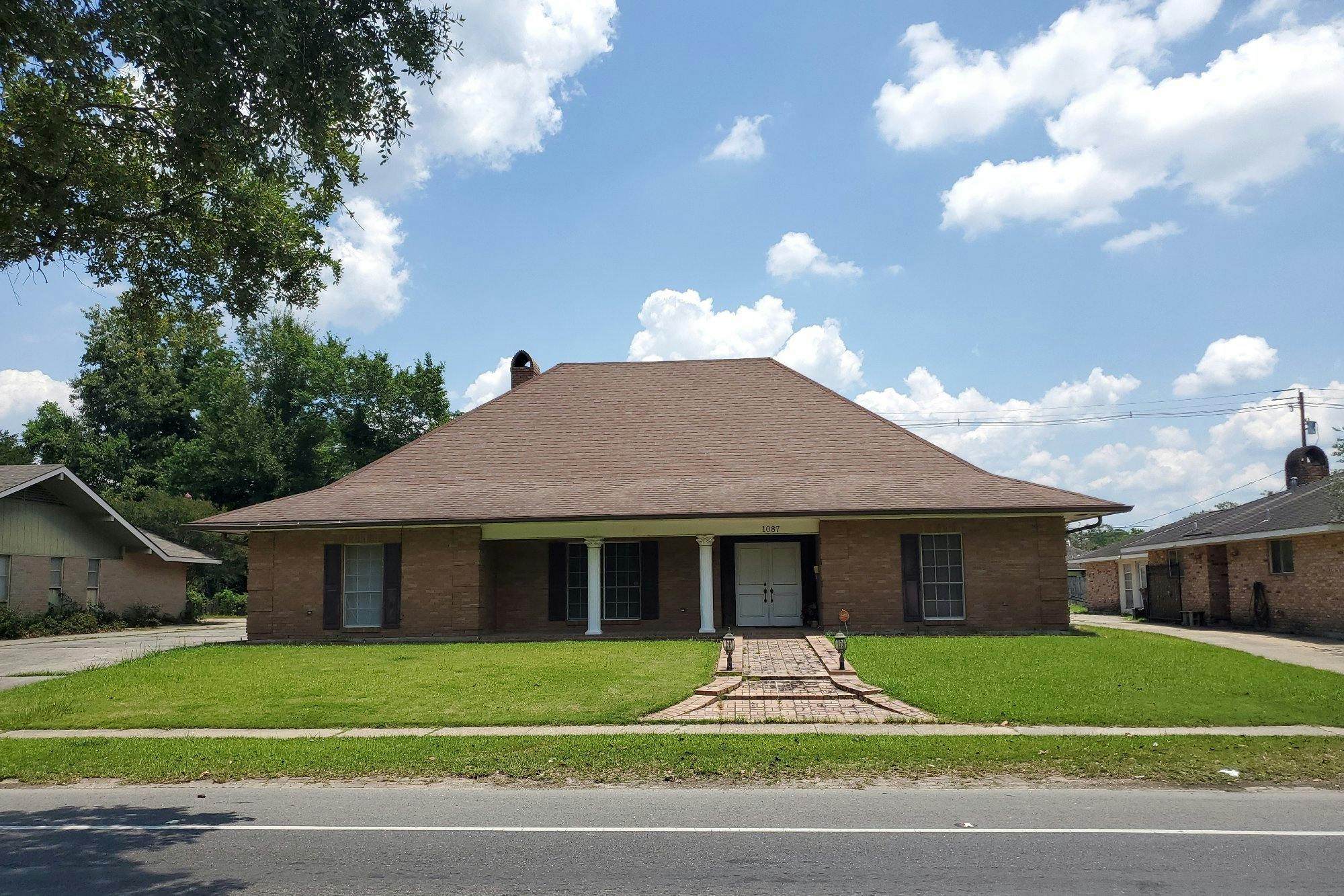 Sherwood Forest Blvd, Baton Rouge, LA 70815