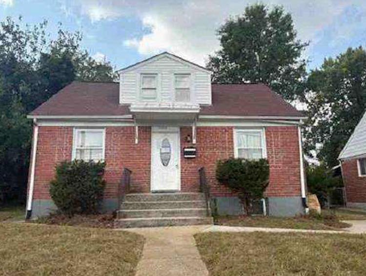 5102 the Alameda Baltimore, MD 21239, Baltimore County