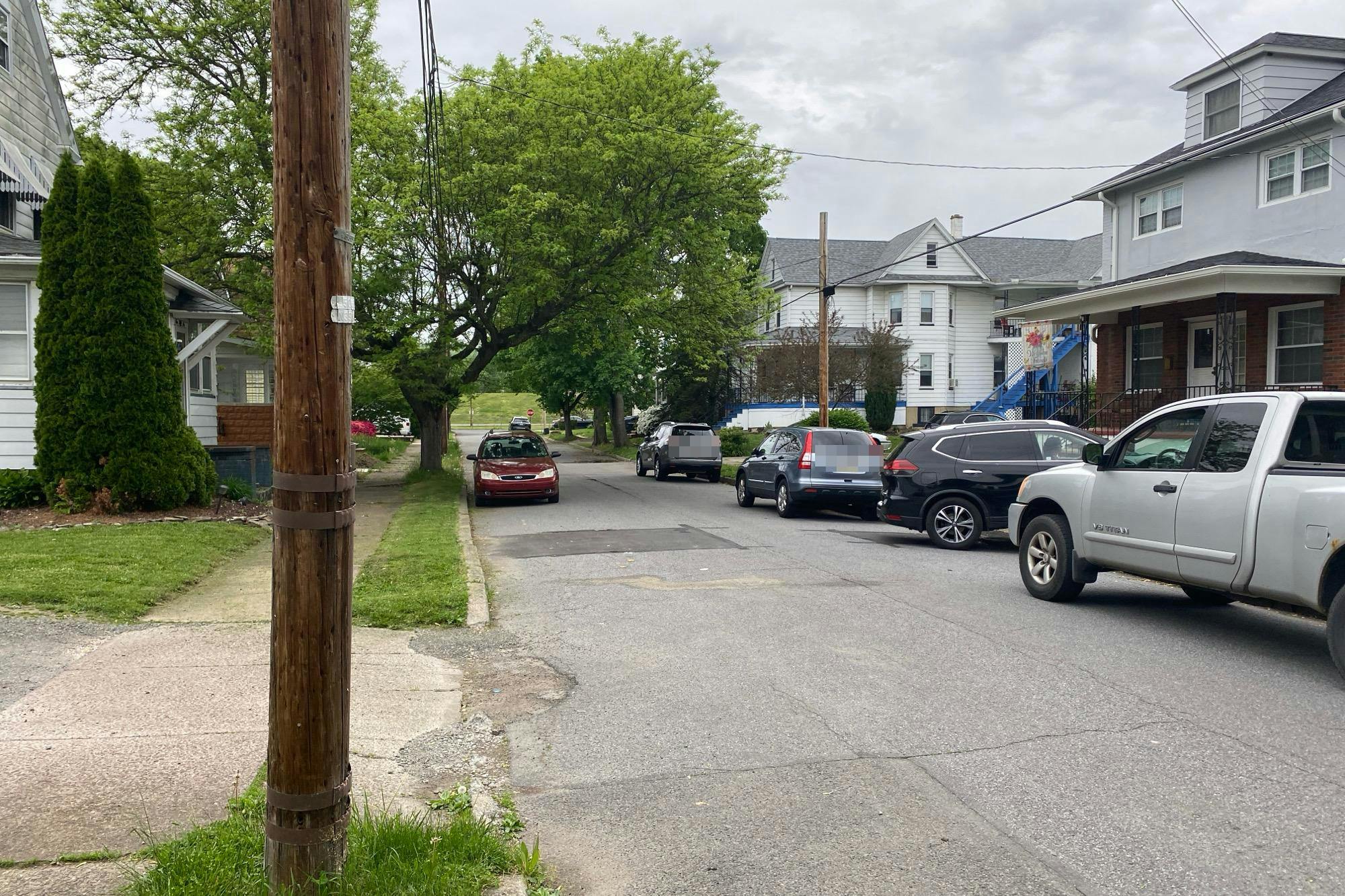 Lawrence St, Wilkes Barre, PA 18702