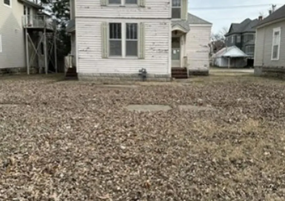 420 S Lincoln Ave Chanute, KS 66720, Allen County