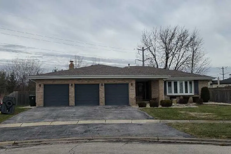 4940 185th Ct Country Club Hills, IL 60478, Cook County