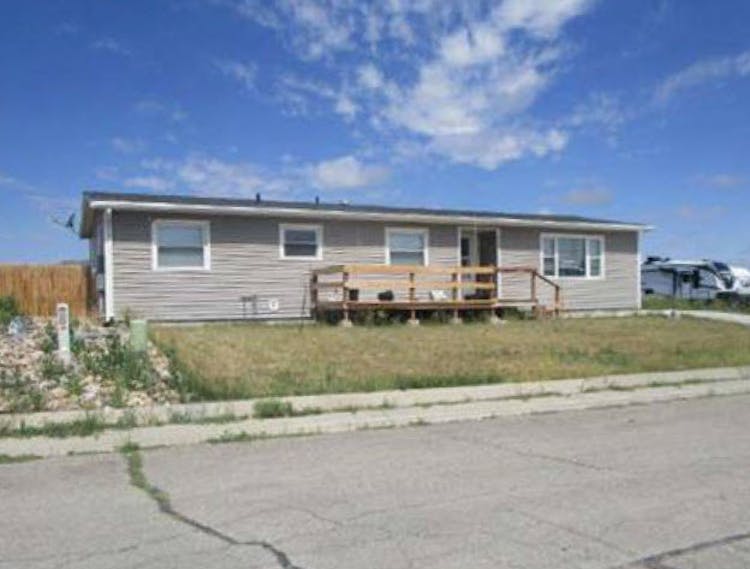 706 Olive Circle Rawlins, WY 82301, Carbon County