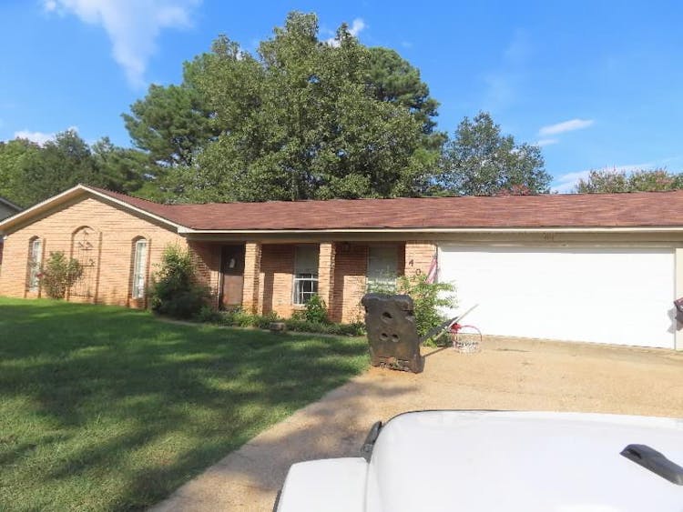 404 Pineridge Dr Pontotoc, MS 38863, Pontotoc County