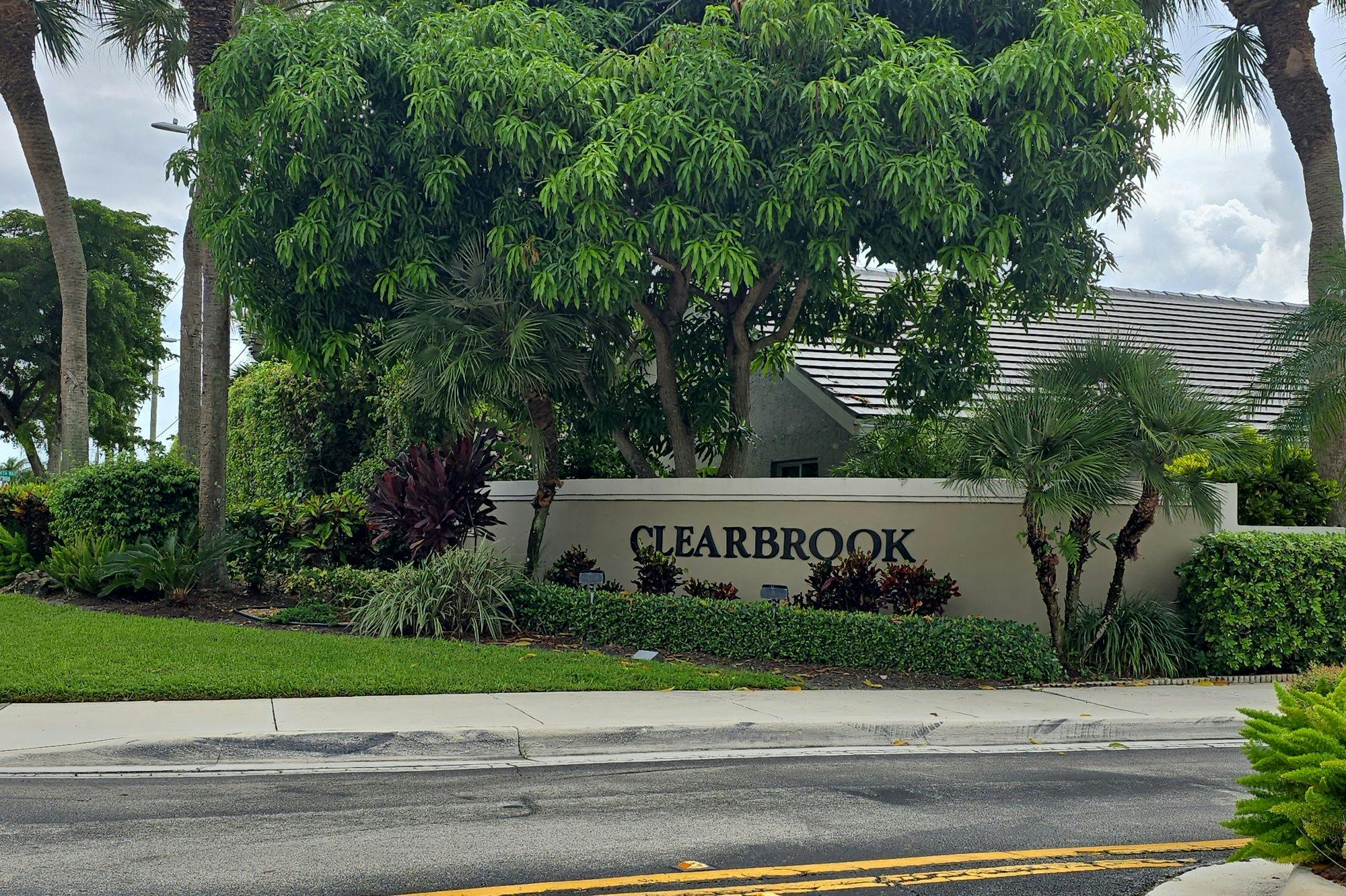 Clearbrook Cir, Delray Beach, FL 33445